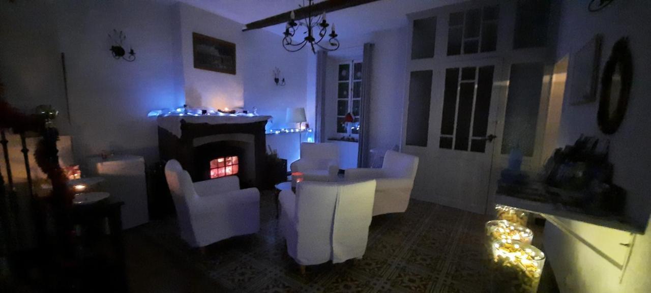 Le Coq Du Nord - Mailhac Gite Et Chambres D'Hotes Zewnętrze zdjęcie